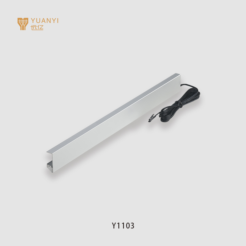 Y1103隔板封边灯