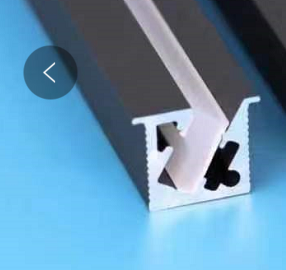 Y2216嵌入式斜面灯