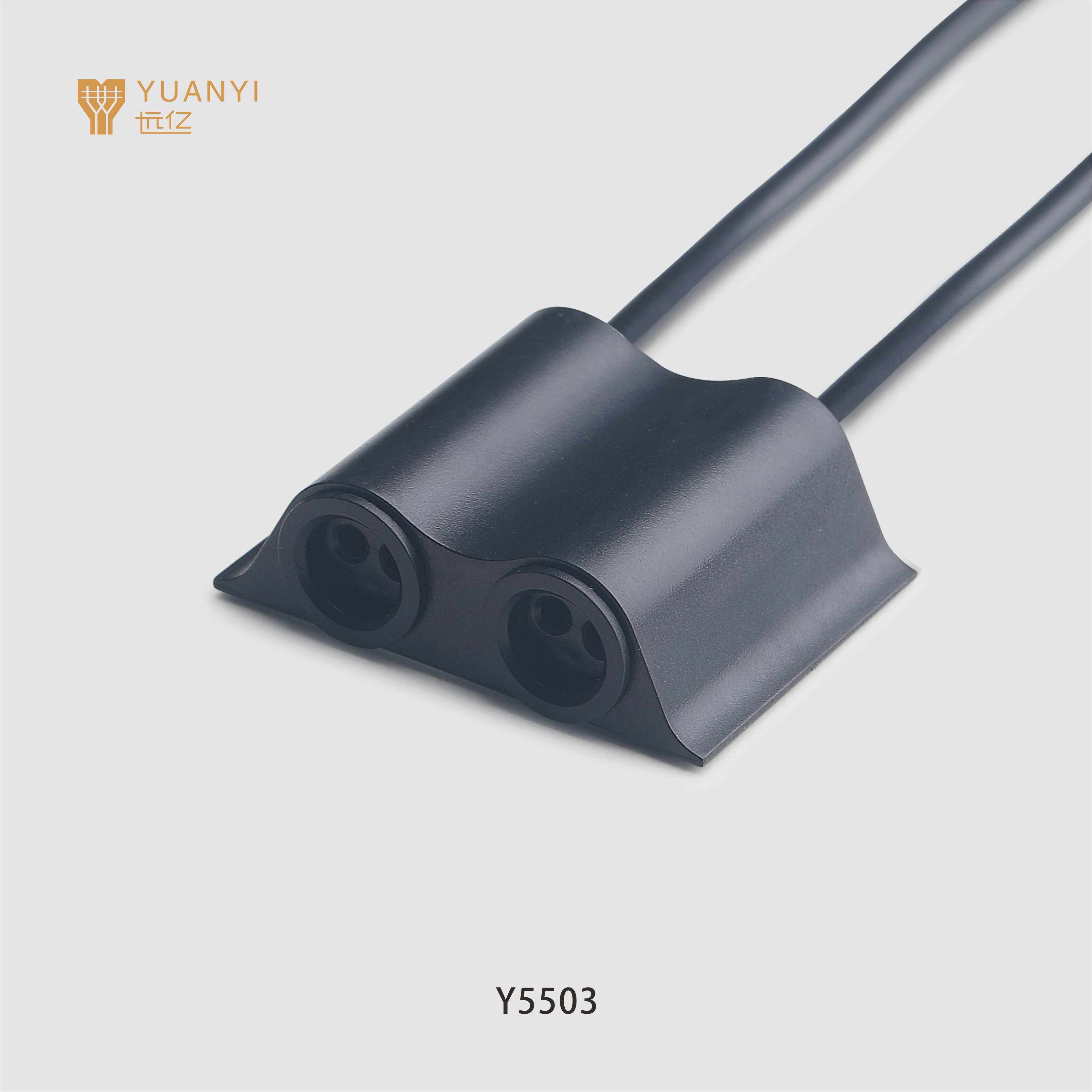 Y5503双门碰感应开关